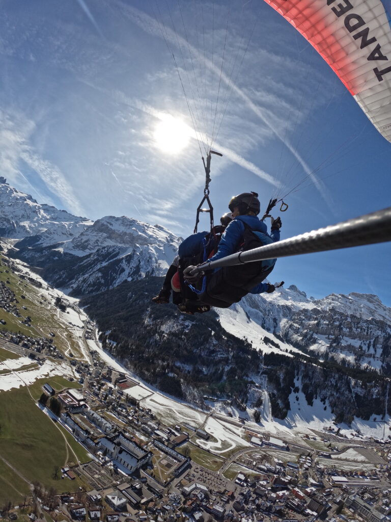 Tandem paragliding Titlis